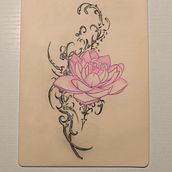 Flor de loto con cybersigilism Ein Projekt aus dem Bereich Tattoodesign von Marta García Quesada - 10.06.2026