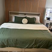 Bedroom transformation. Un projet de Design d'intérieur, Architecture d'intérieur, Décoration d'intérieur , et Design d'espace de Karolain Rivera Paz - 20.06.2026