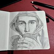 Hombre con capucha. Drawing project by Carla Medina - 07.24.2026