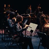 Orquestral rock  . Fotografi proyek oleh Asdrek Kurtis - 08.11.2026