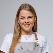 Lizzie Snow