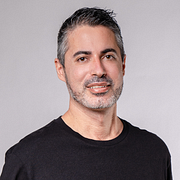 Luis Dengó