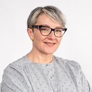 Julia Breckenreid