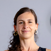 Lenka Selinger