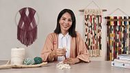 Macramé: técnicas de tejido envuelto. Un curso de Craft de Pluumbago