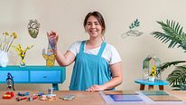 Witraże z elementami roślinnymi metodą Tiffany'ego. Kurs z kategorii Craft użytkownika Molly Jackson
