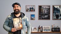 Pittura suggestiva ad acquerello: crea illustrazioni avvincenti. Un corso di Illustrazione di Reha Sakar