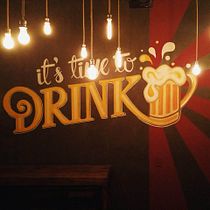Mural para cervecería/ lettering a gran formato