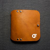 Leather Card Holder Wallet; Proyecto de Introducción al diseño en cuero