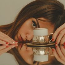 "La hora del té" Mi Proyecto del curso: Retrato fotográfico intimista