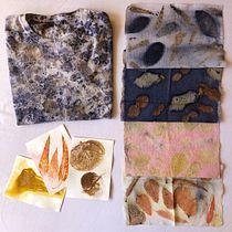 Pruebas de ecoprint en telas y papel