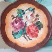 Meu projeto do curso: Bordado em madeira - Rosas na Madeira