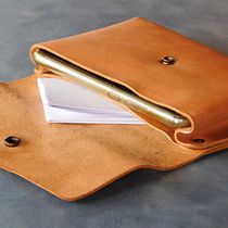 Diseño de accesorios en cuero sin costuras: Proyecto Final