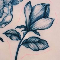 Mi Proyecto del curso: Tatuaje botánico con puntillismo