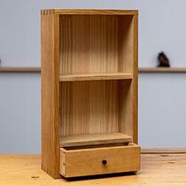 Mini estantería de roble con cajón