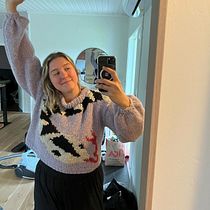 Snake shirt - My project in Intarsia Knitwear Design and Creation course