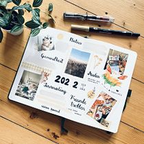 2022 Vision Board Bullet Journal spread