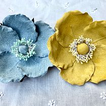 Mi proyecto del curso: Flores textiles: crea accesorios 3D con denim