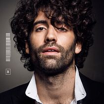 Tamar Novas for DMSTK magazine . Fotografi proyek oleh Jorge Alvariño - 07.08.2014