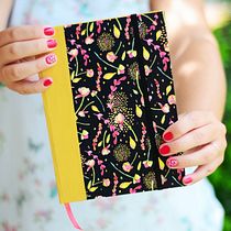 Flores delicadas . Un projet de Design  , et Design graphique de Eliana Canarezza - 29.01.2016