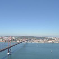 la luz y las personas de lisboa . Photograph project by diego_perez_cruz99 - 10.06.2015