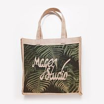Mi Proyecto del curso: Magec Studio. Een project van Kalligrafie, Grafisch ontwerp,  Belettering y Zeefdruk van Mónica Cordero Barrios - 19.03.2017