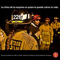 Proyecto de campaña de bien público en apoyo a los bomberos voluntarios de Argentina.. Graphic Design, and Photograph project by Marcelo González - 06.02.2017