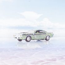 Dodge 1970 Challenger. Un progetto di Fotografia, Collage, Design, Graphic design, Scenografia e Pubblicità di Sebastian Carbini Princic - 22.06.2017