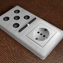¡NO es un juego!. Un projet de Conception de produits , et Design graphique de davidgonzalez4c - 10.10.2017