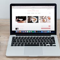 Web profesional: conunaese.es. Projekt z dziedziny Web design użytkownika Vanesa Marcos Dávila - 06.12.2017