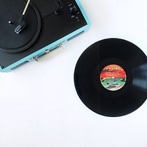 Vinyls - Professional Photography for Instagram. Mobile Photograph, and Product Photograph project by marcela arzuza - 05.28.2018