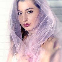 Fotografía editorial de belleza y retoque digital. Un projet de Photographie de mode de Clemente Lasala - 01.07.2018