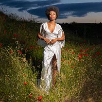 Primavera - Mi Proyecto del curso: La luz fantasma: técnica de iluminación y tratamiento del color. Un proyecto de Fotografía, Fotografía artística y Fotografía de moda de Jesús Sandi Fernández - 27.07.2018