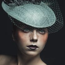 Mi Proyecto del curso: Retoque fotográfico de moda y belleza con Photoshop. Un projet de Photographie, Retouche photographique, Photographie de mode, Photographie de portrait , et Photographie numérique de rebeca castillo dragone - 16.11.2018