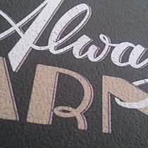 El lettering como identidad: Aprendiendo Siempre Ein Projekt aus dem Bereich Kalligrafie, Bleistiftzeichnung, Design und Lettering von adelgado2210 - 15.10.2018