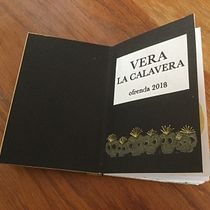 Mi Proyecto del curso: Técnicas de bordado experimental sobre papel. Embroider, Bookbinding, and Traditional illustration project by Tere Arvide - 10.29.2018