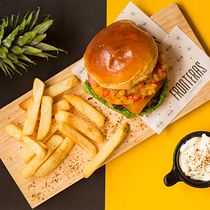 Burger color. Photograph project by Rubén Melo - 11.02.2018