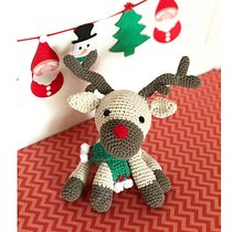 Mi Proyecto del curso: Amigurumi: Reno Dolfi. Character Design project by Solange Russo - 01.16.2019