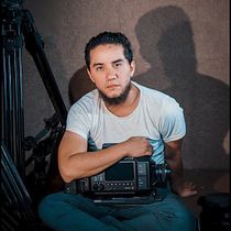 Lugucedo Videoclip "Mañanero " Gracias Domestika. Film project by Luis Cevallos - 01.15.2019