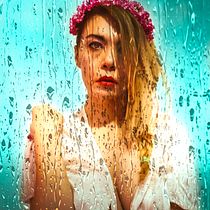 Mi Proyecto del curso: Autorretrato fotográfico artístico  "I'm only happy when it rains". Portrait Photograph project by Marina Marrupe - 01.15.2019