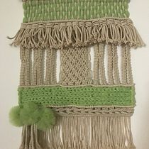 Mi Proyecto del curso: Introducción al macramé: creación de un tapiz decorativo Ein Projekt aus dem Bereich Produktdesign von Raquel Nasser - 28.01.2019