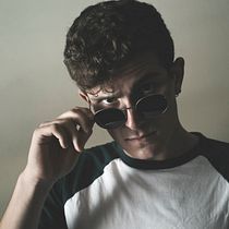 Me, myself and I. Un projet de Photographie, Photographie de mode , et Photographie de portrait de Jordi Gonzalez - 30.01.2019
