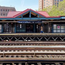 Subway . Architecture project by Miguel Mora Chávez - 05.23.2019