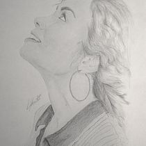 Mi Proyecto del curso: Retrato realista con lápiz de grafito. Desenho, Desenho a lápis, Desenho de retrato, e Desenho realista projeto de Lucía L.Huertas - 17.03.2019