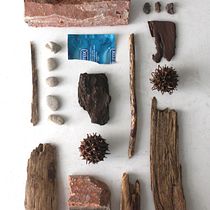 Composición con cosas de la Plaza de Olvide. Een project van Craft,  Creativiteit y  Ontwerp van Ana Coco - 09.04.2019