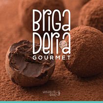 Mi Proyecto del curso: Tipografía y Branding: Diseño de un logotipo icónico Ein Projekt aus dem Bereich Design von Monica Sequera - 24.04.2019