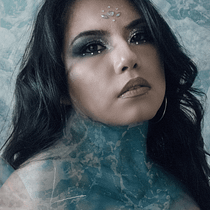 Mi Proyecto del curso: Autorretrato fotográfico conceptual. Communication, Concept Art, Photograph, Fine-Art Photograph, Fashion Photograph, Portrait Photograph, and Digital Photograph project by Norma Rebeca Quijada Valdés - 10.27.2020