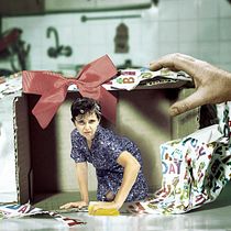  "No formo parte de tus regalos de boda". Digital Photograph project by Gema Sánchez González - 06.14.2019
