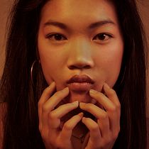 Mi Proyecto del curso: Retoque fotográfico de moda y belleza con Photoshop. Photograph, Fashion Photograph, Portrait Photograph, Photograph, Post-production, and Photo Retouching project by Irene Gómez - 06.14.2019