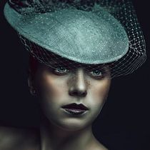 Mi Proyecto del curso: Retoque fotográfico de moda y belleza con Photoshop - JSB. Portrait Drawing project by Javier Sanchez Burgueño - 07.08.2019